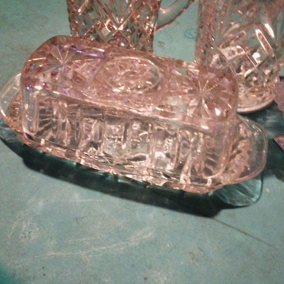 Vintage butter dish, 2 small pitchers, glass dish for rings, earrings - Picture 3 of 5